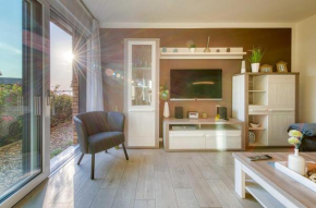 Müritztraum - Modernes Apartment mit Terrasse, Wellness & zentraler Lage am Hafen, Waren / Müritz